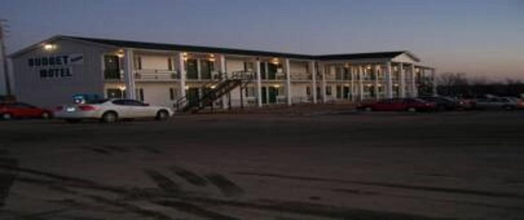 Budget Deluxe Motel Ролла Екстер'єр фото